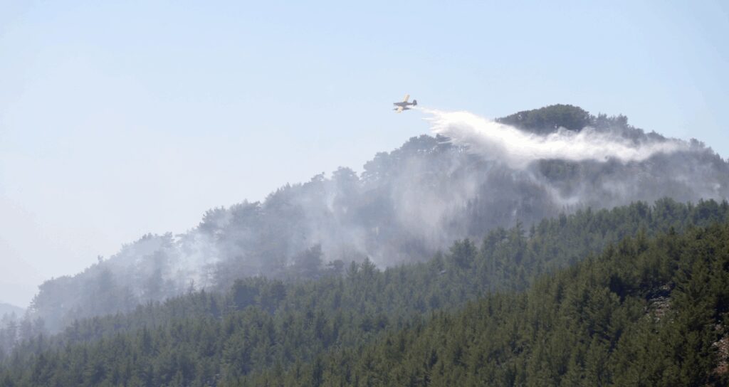 mugla ve antalyadaki orman yanginlari kontrol altina alindi dVbvFGgv