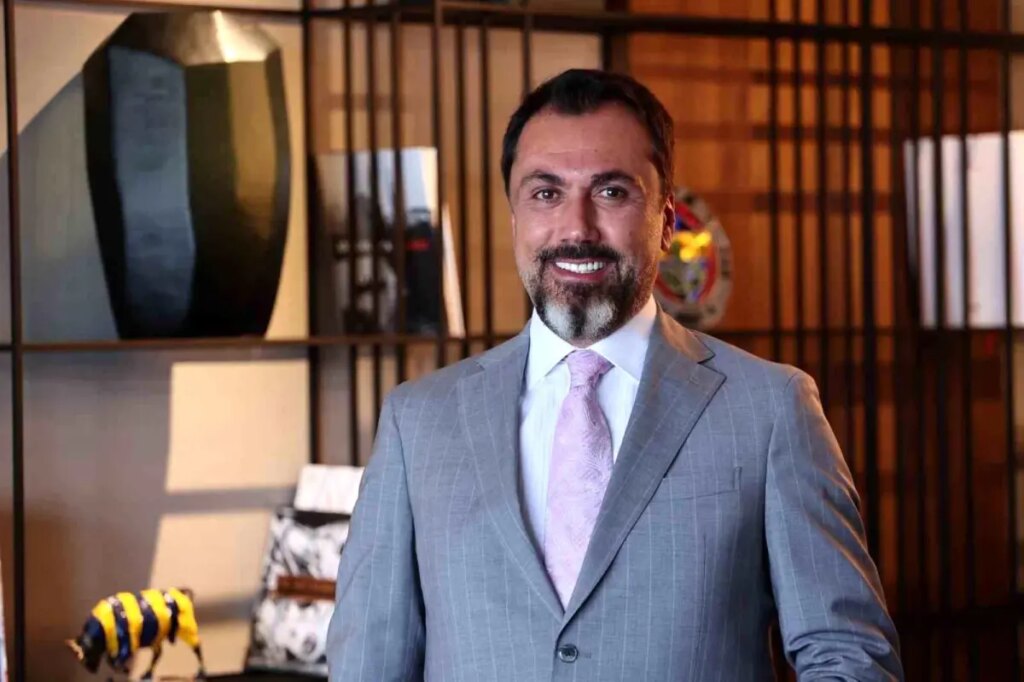 altin fiyatlarinda rekor artis bZWAiAjQ.jpg