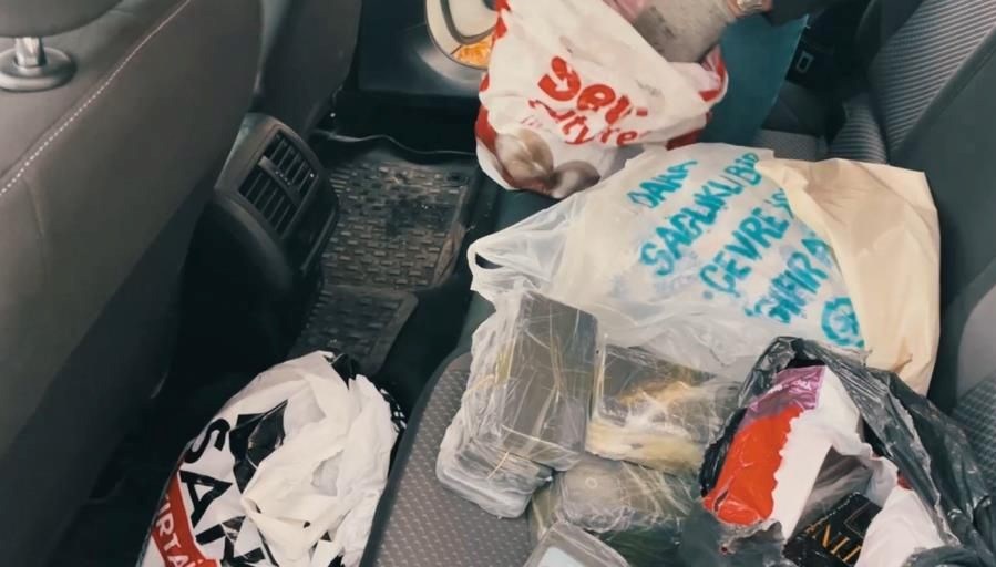 musta telefon kacakcilarina operasyon AyUsMwiB.jpg