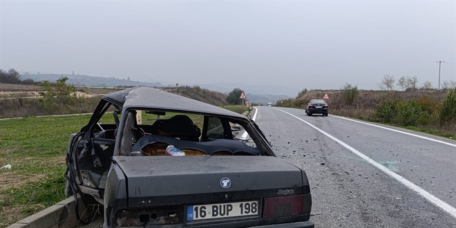 bursada 2 otomobilin carpistigi kazada 1 kisi oldu aK55nr4N.jpg