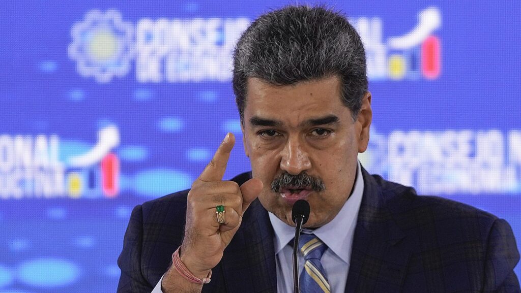 madurodan onay abdnin saldirmasi halinde venezuella silahla karsilik verecek ALzbEJVN.jpg